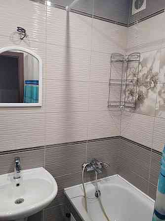 Долгосрочная аренда однокомнатная просторная квартира 48 м2 Донецк