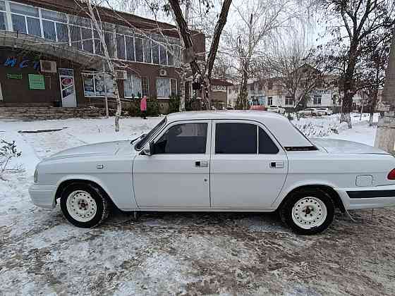 Продаю семейный автомобиль Макеевка