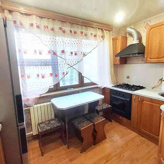 Продам 2к.кв ул.Бирюзова Донецк