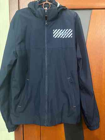 Ветровка размер 54 Макеевка
