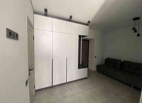 Мариуполь центр Бахчиванджи однушка без доплат Мариуполь