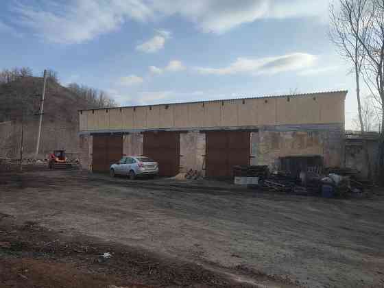 Аренда промзоны, аренда здания, дома, подсобки шкафа, сумки, клатча ,тюбика. Донецк