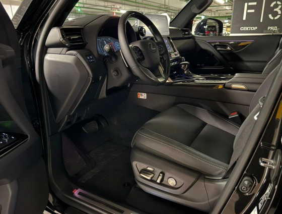 Lexus LX 600 Донецк