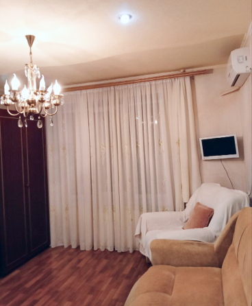 Горячая вода, центр, собственник: сдаётся 1-комнатная квартира посуточно Донецк