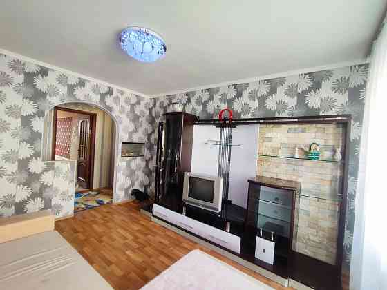 Продам 3комнатную квартиру. Мариуполь