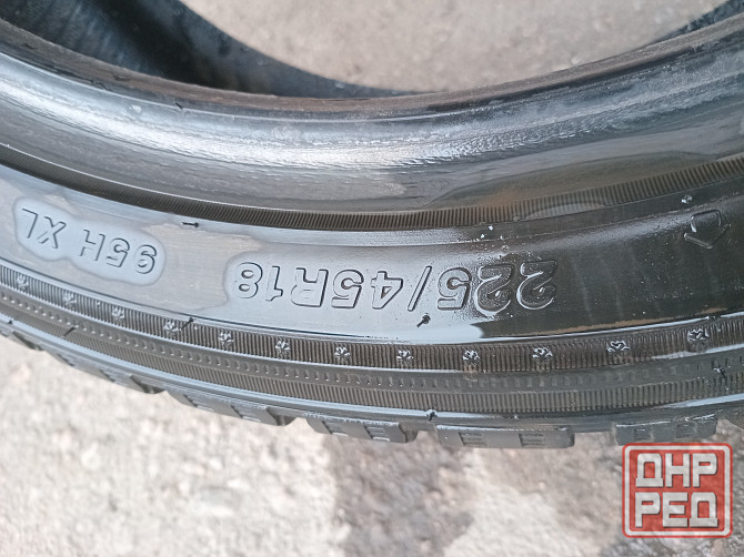 Продаю два ската 235 45 18 на докат Донецк - изображение 2