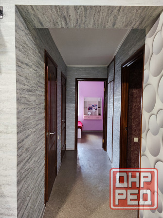 продам 3 комн. кв. на м-не Юбилейный Харцызск - изображение 2