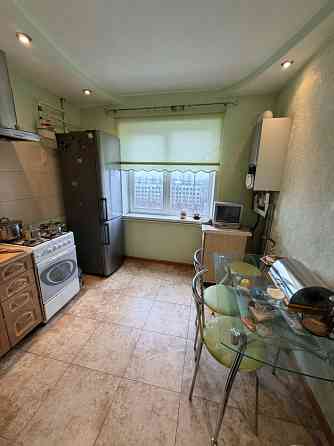 Продам двухкомнатную квартиру Ясиноватая