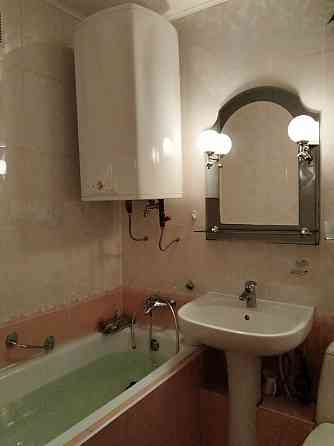 2-к. кв-pa в г. Мaкеевка, на Западнoй. Этаж 2/5 , площадь 47.5м2 Вcё рядoм: садик, школа, Гaлaктика, Макеевка