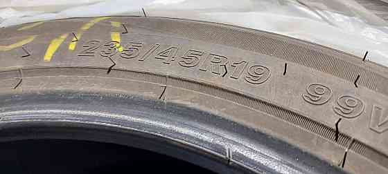 Продам комплект летних шин Донецк