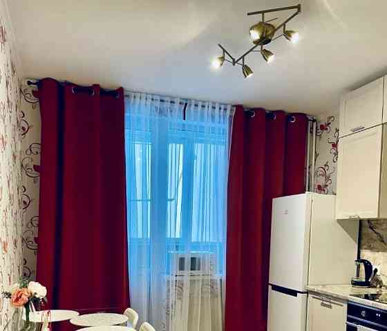 Сдаётся двухкомнатная кв в ворошиловском Донецк