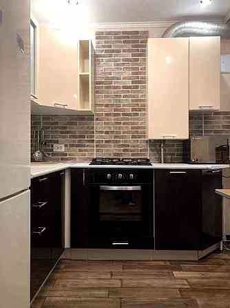 1 комн. кв., ул. Университетская, ориентир маг. "Изумруд" Донецк