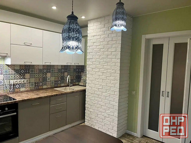 Сдаётся просторная двухкомнатная квартира в Ленинском районе на Цирке! Донецк - изображение 2