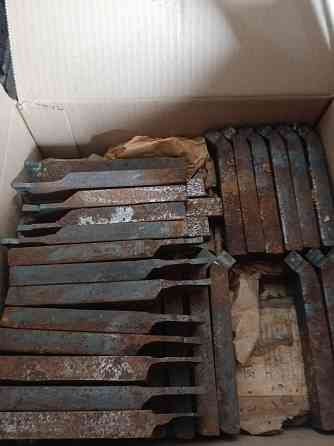 Резцы токарные Донецк