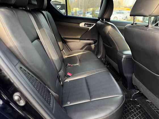 LEXUS CT200H Донецк