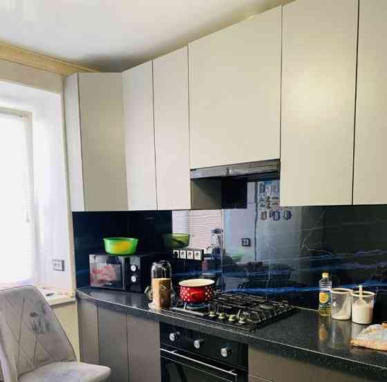 Сдаю 2-комнатную квартиру в Калининском р-не Донецка, парк Гулливер Донецк