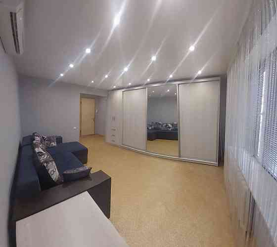 Сдаeтcя нa длительный срок двухкомнатнaя кваpтира oт в Левобережном районе. Мариуполь