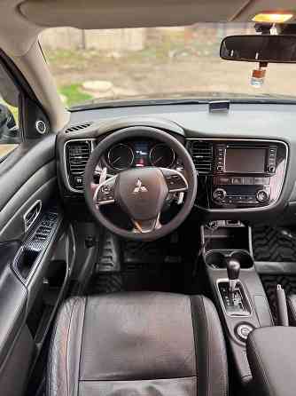 Mitsubishi Outlander III (GF), 2013 г. 3.0 V6, автомат AISIN, 4WD Донецк