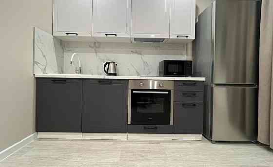 2-х комнатная квартира расположена в Донецке, Калининский район, улица Карпинского, 25 Донецк