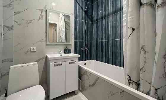 2-х комнатная квартира расположена в Донецке, Калининский район, улица Карпинского, 25 Донецк