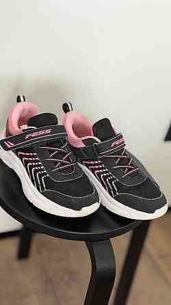 Кроссовки текстильные для девочки Донецк