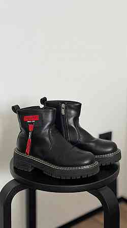 Ботинки для девочки Донецк