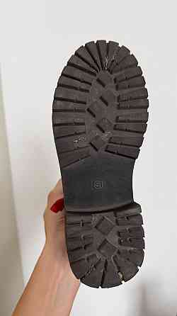 Ботинки для девочки Донецк