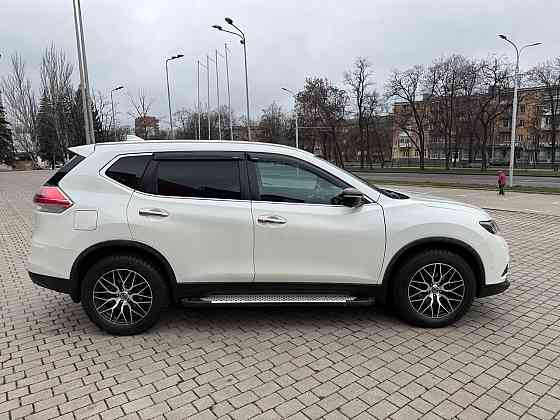Nissan X-Trail 2017г.в. полный привод Донецк