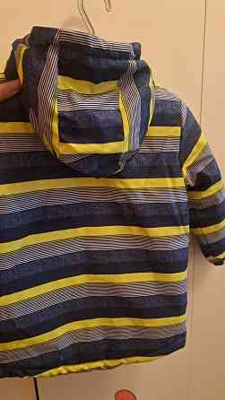 Продам демисезонную куртку Донецк