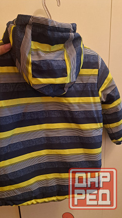 Продам демисезонную куртку Донецк - изображение 2