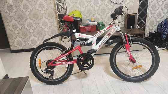 Детский велосипед диаметр колес 20 Макеевка