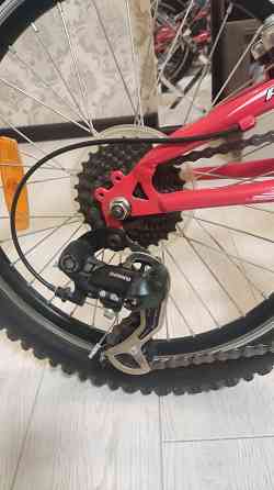 Детский велосипед диаметр колес 20 Макеевка