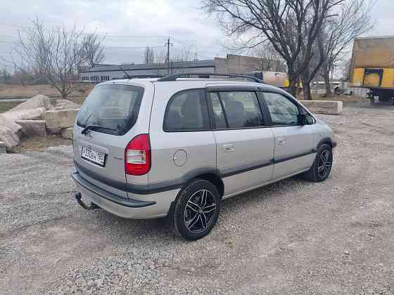 Opel Zafira 2.0 Автомат Макеевка