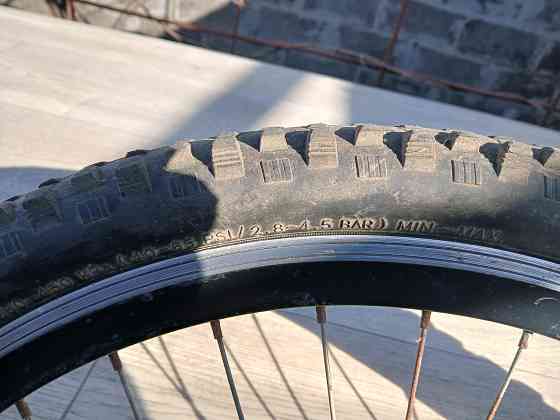 колеса на велосипед Ясиноватая