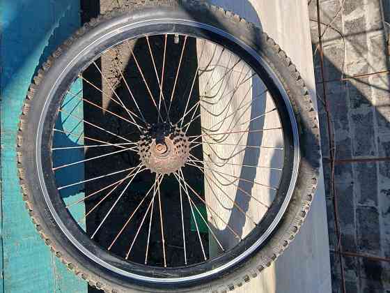 колеса на велосипед Ясиноватая