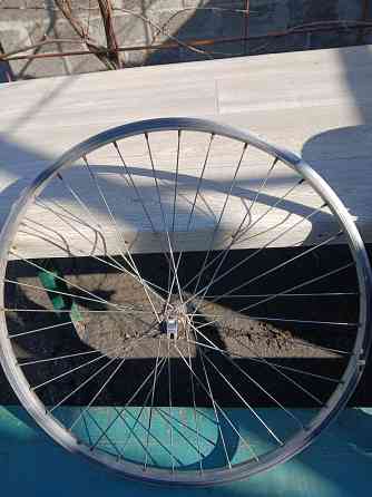 колеса на велосипед Ясиноватая
