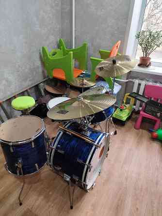 Продам ударную установку Донецк