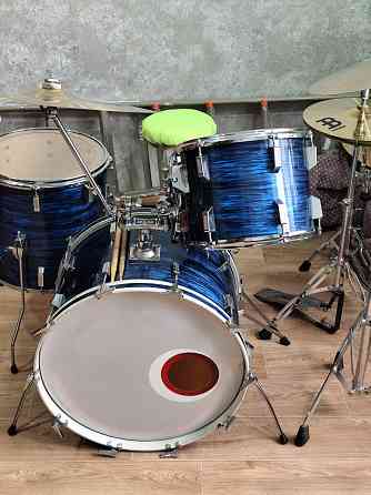 Продам ударную установку Донецк