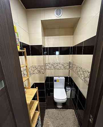 Сдаю двушку квартиру в Ворошиловском районе Донецк