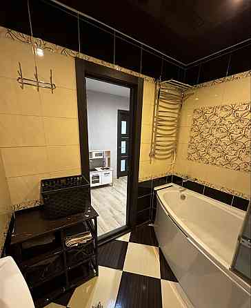 Сдаю двушку квартиру в Ворошиловском районе Донецк