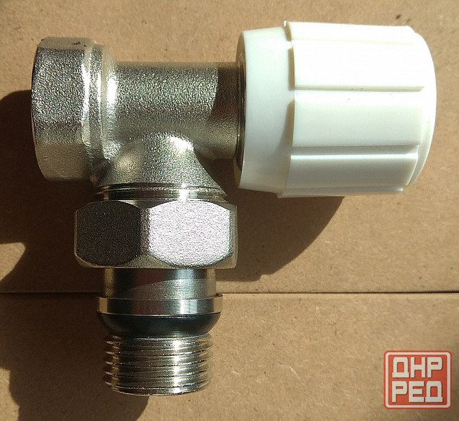 Вентиль регулировочный для радиатора Oasis UV1/2 угловой верхний Донецк - изображение 1