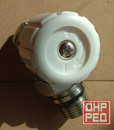 Вентиль регулировочный для радиатора Oasis UV1/2 угловой верхний Донецк - изображение 2