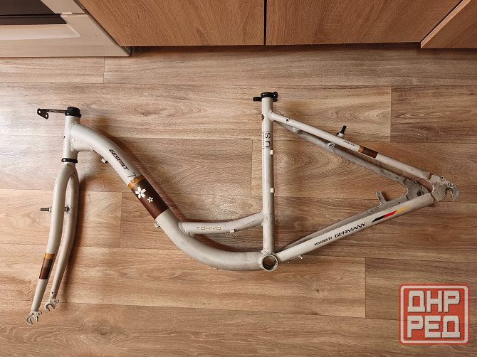 вело запчасти... продам раму 28 колеса размер 17 алюминиевая .. Донецк - изображение 4