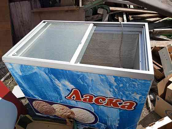 Продам холодильные витрины для напитков Мариуполь