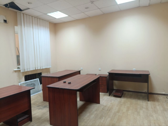 Цена снижена!!!Продажа коммерческого помещения в Ворошиловском районе (центр г. Донецк), ул. 50-ле Донецк