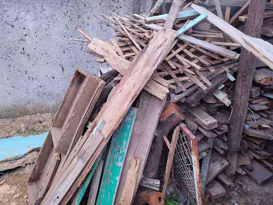 Дрова, бесплатно, самовывоз Донецк