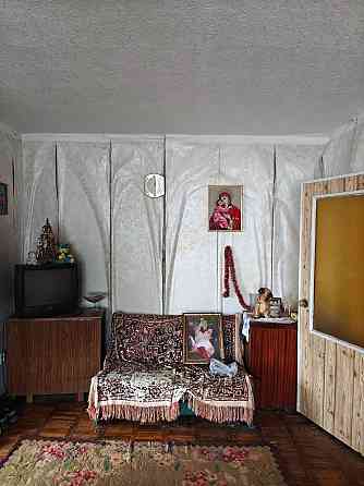 Продается 2 ком. Квартира, Калининский р-н., по ул. бул.Шевченко, рядом пиццерия Челентано Донецк