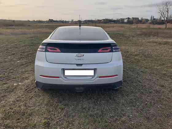 Продам автомобиль Chevrolet Volt 2013 года Донецк
