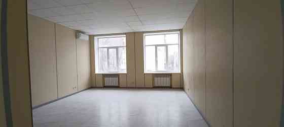 Сдам офис в Калининском районе с Новым ремонтом. Парковкой. Кабинетная система. Донецк