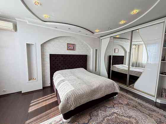 Продажа шикарной квартиры на Панфилова в Центральном Донецк